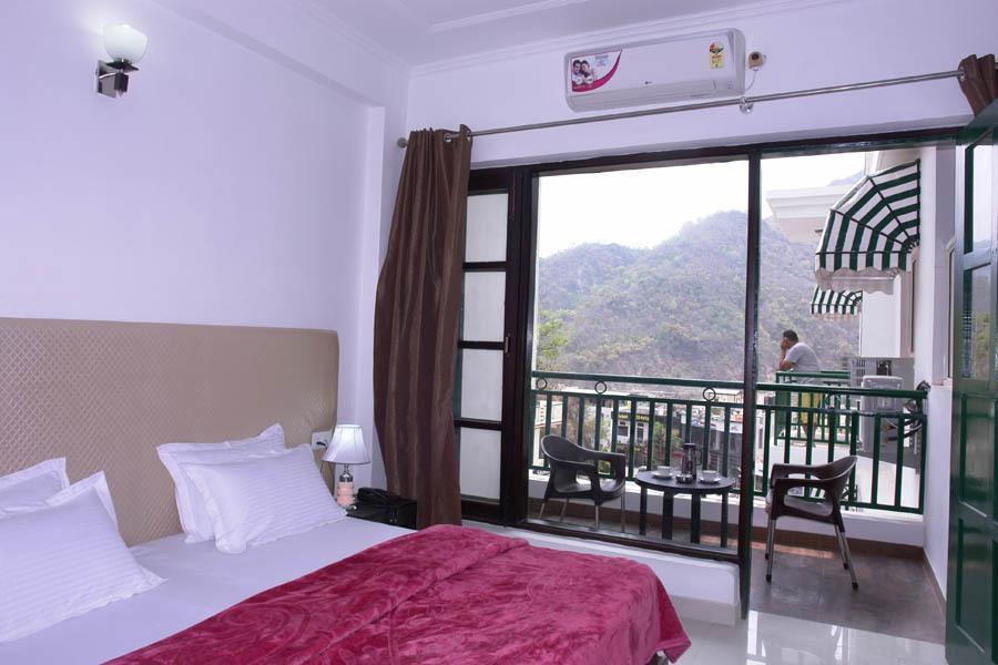 Rishikesh Inn By One Hotels Exterior photo