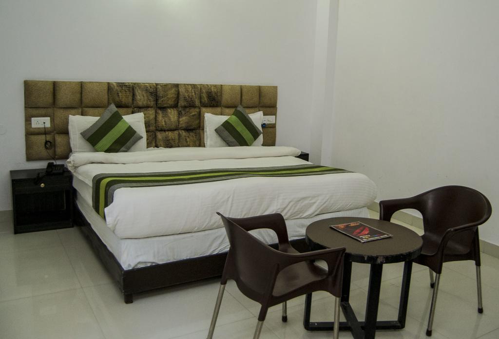 Rishikesh Inn By One Hotels Exterior photo
